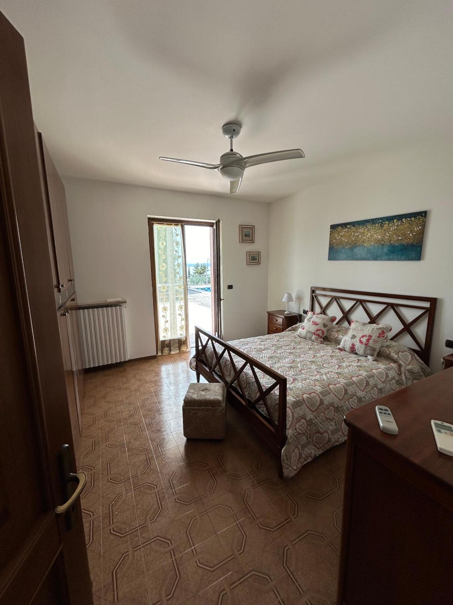 Poli Villa'S Apartment Bardolino Buitenkant foto