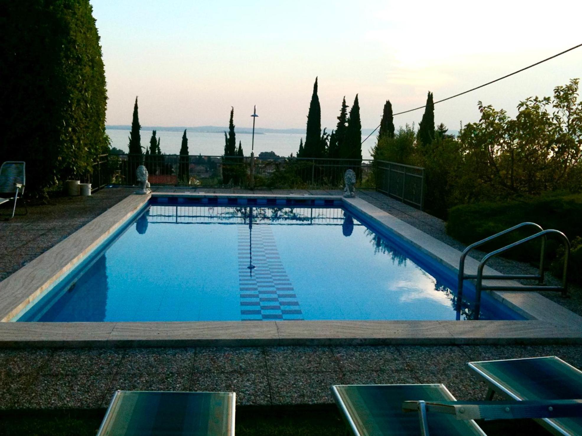 Poli Villa'S Apartment Bardolino Buitenkant foto